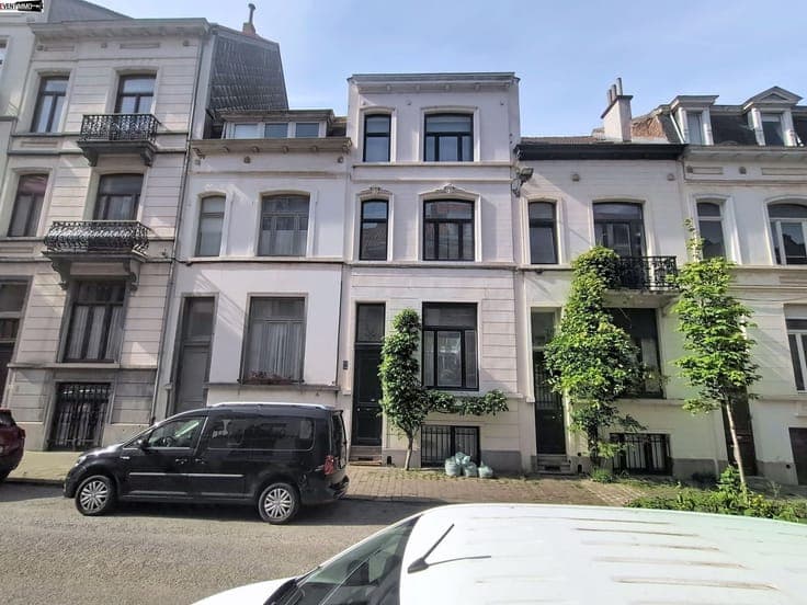 jolie maison unifamiliale