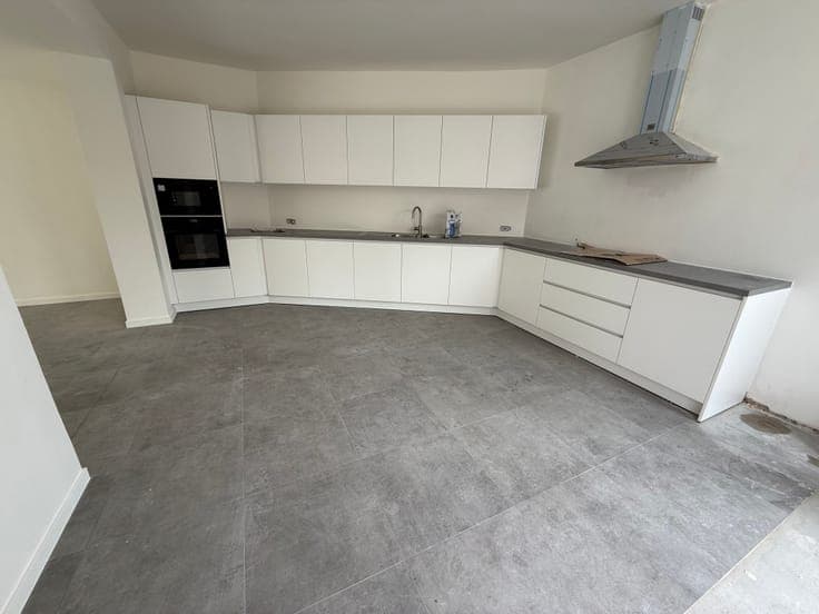 Volledig gerenoveerde woning in hartje Zarren