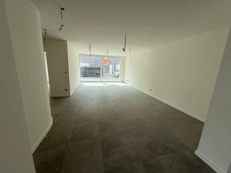 Volledig gerenoveerde woning in hartje Zarren