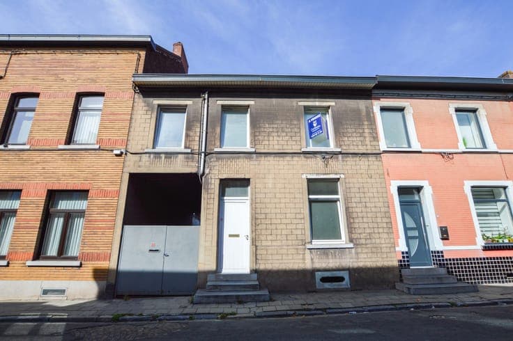 House in Charleroi Dampremy