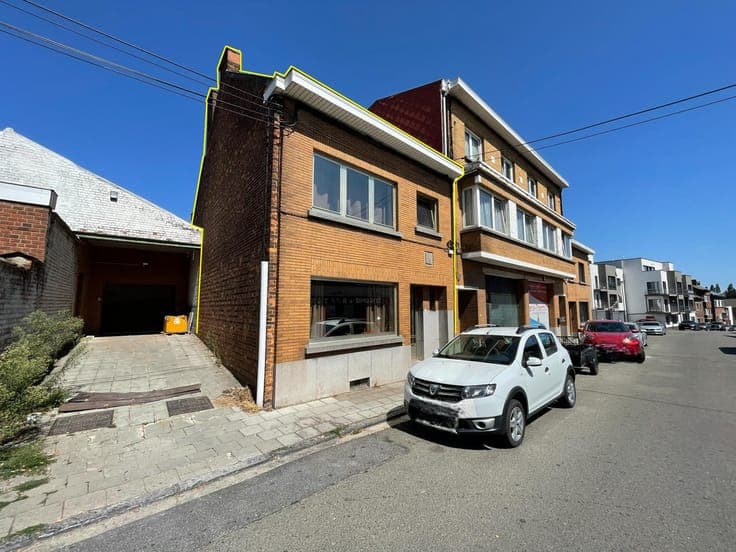 House in Charleroi Montignies-sur-Sambre