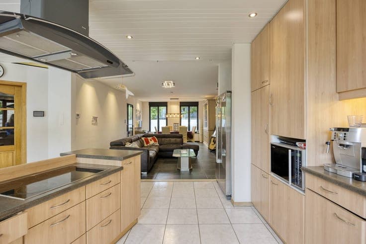 Spacious semi-detached building in the center of Kalmthout f