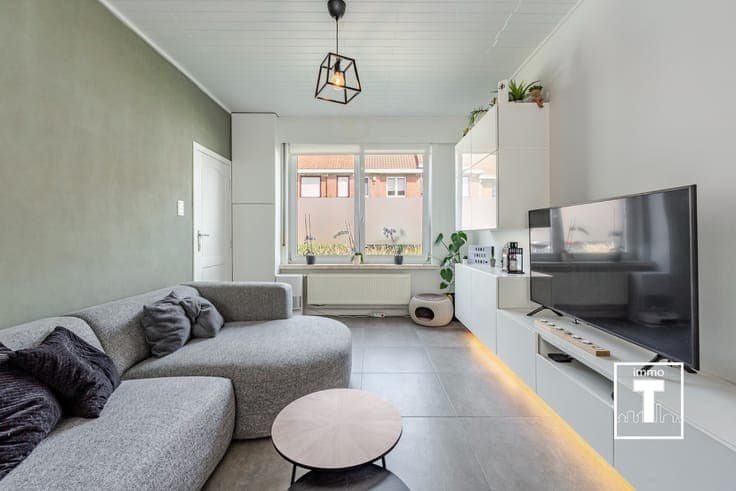 Gezellige woning met 3 slaapkamers en zuidgericht terras ...