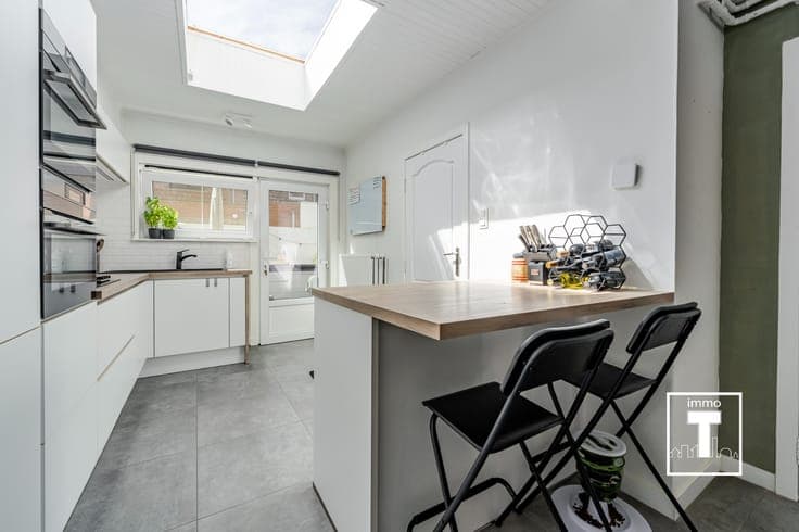 Gezellige woning met 3 slaapkamers en zuidgericht terras ...