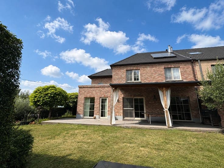 House in Dilbeek