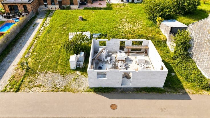 TERRAIN AVEC PROJET DE CONSTRUCTION