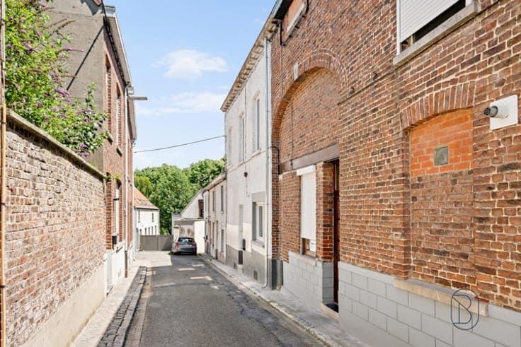 House close to amenities – IDEAL FOR INVESTORS!