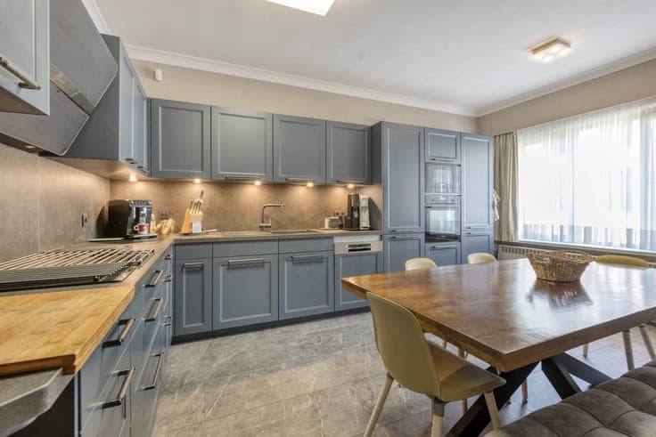 Ready to move in house with 5 bedrooms in Bilzen-Hoeselt