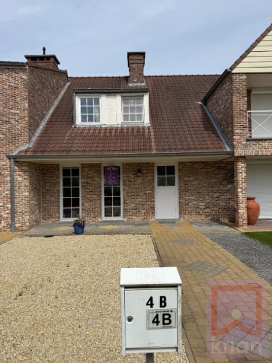 Charmant woonhuis met 2 slpk en 2 garages in centrum Hers...