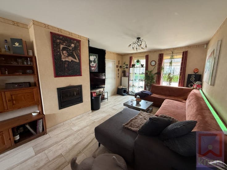 Charmant woonhuis met 2 slpk en 2 garages in centrum Hers...