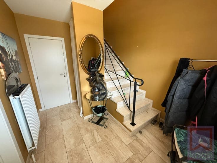 Charmant woonhuis met 2 slpk en 2 garages in centrum Hers...