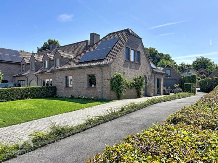 House in Zwevegem