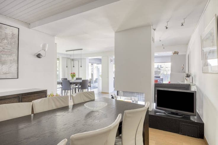 Spacious semi-detached house for sale in Kruibeke