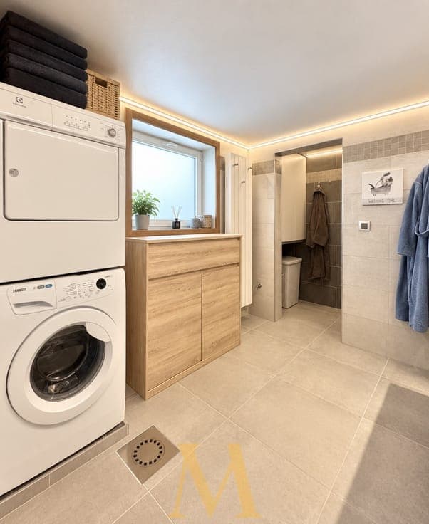 Ruime open bebouwing met 4 slaapkamers en zonnige tuin in...