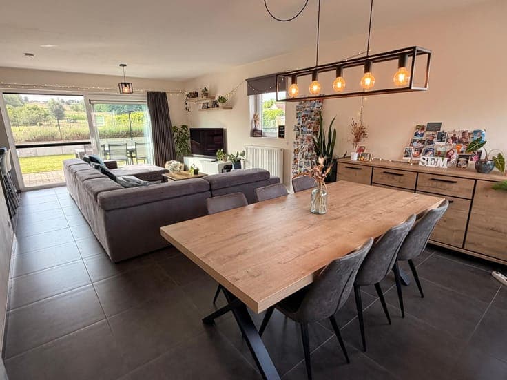 House in Roosdaal