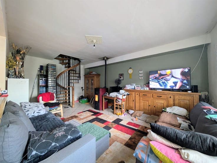 Maison 2 chambres avec spacieux living