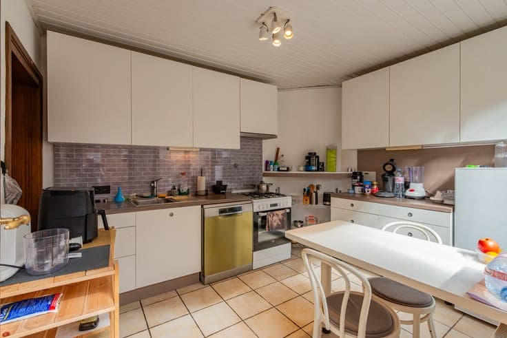 Semi-detached house, 3 bed, 2 bath in Halle