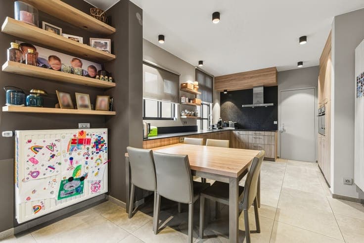 Wonen zonder compromissen: royale woning met 6 slaapkamer...