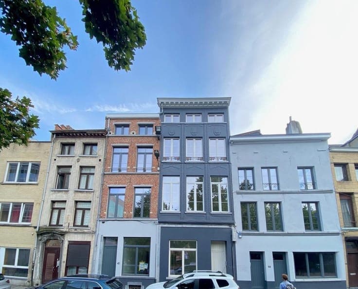 Rear house with 2 bedrooms + terrace and garden
