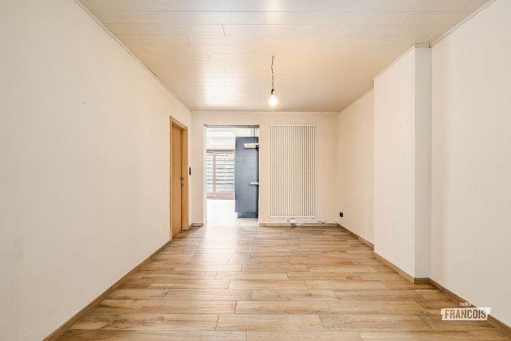 Move-in-ready family home for sale near the marina in Blank…