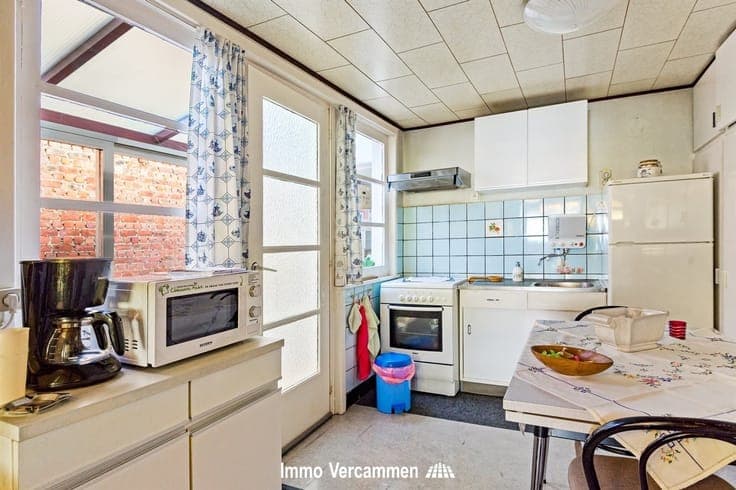 Te moderniseren woning op een uitstekende locatie te Bonheid