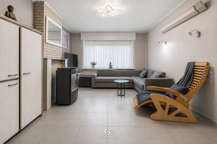Property to refresh in a prime location in Harelbeke