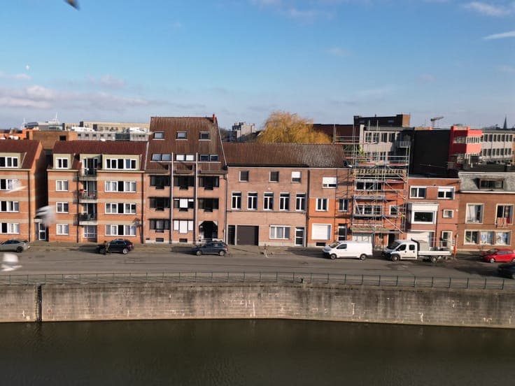 Opbrengsteigendom bestaande uit 18 studentenkamers en twe...