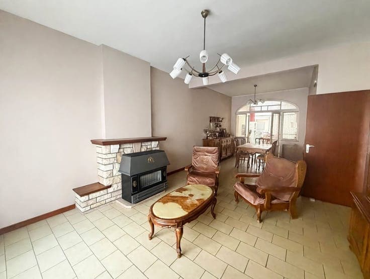 Beautiful house is waiting for you!
