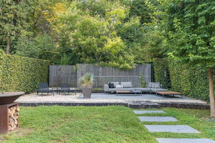 Villa 4 Bdrs with Landscaped Garden - Lycée Français –