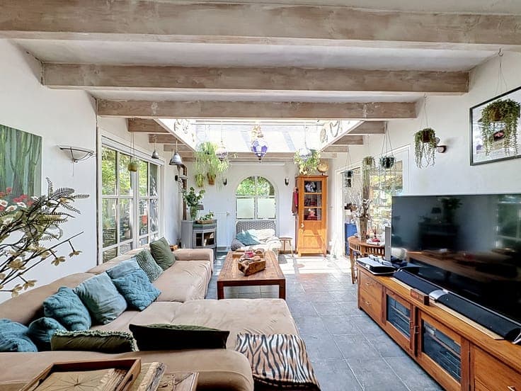 Family home with 3 to 4 bedrooms for sale in Begijnendijk