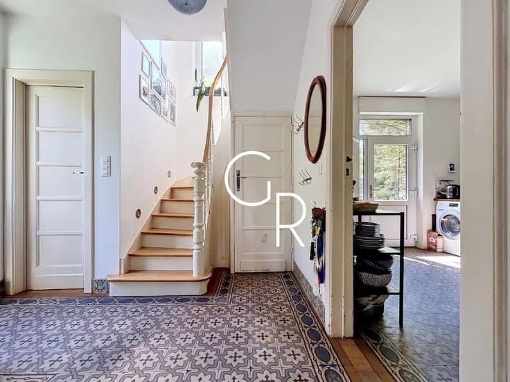 Charming detached villa – Sainte-Anne neighbourhood, Rhode-S