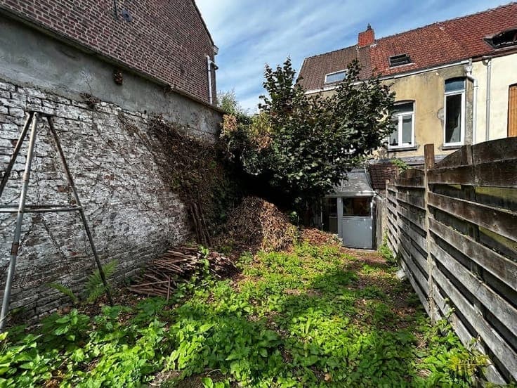 House to renovate