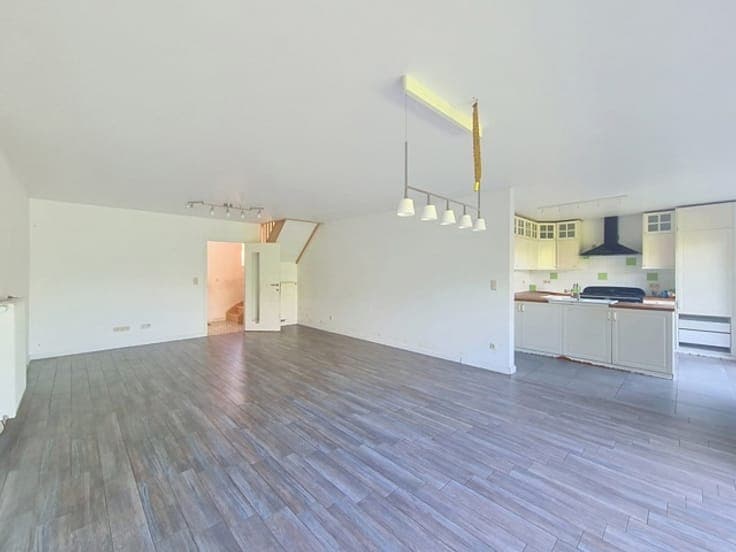Opportunité rare de 6 chambres dans Jodoigne au calme