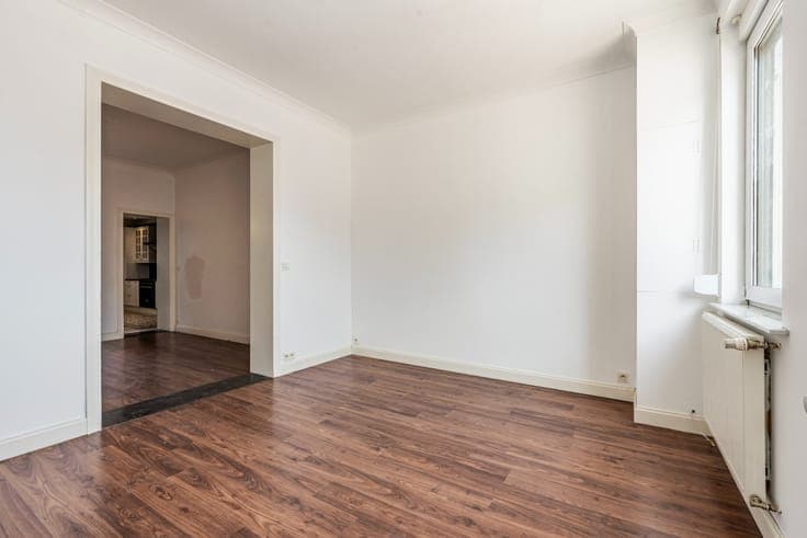 Spacious 6-bedroom family home in Antwerp