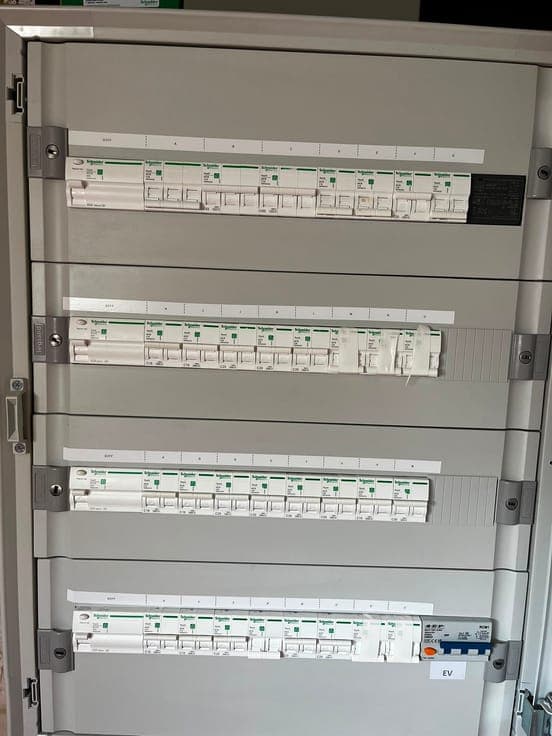 155m² , 3a30, 3 bdrm