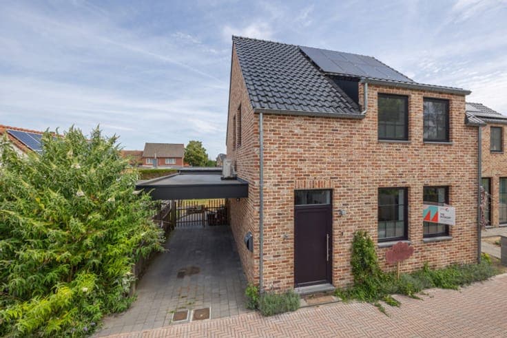 House in Bree