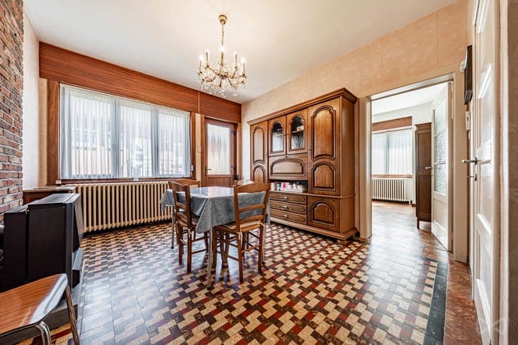 House in Montigny-le-Tilleul