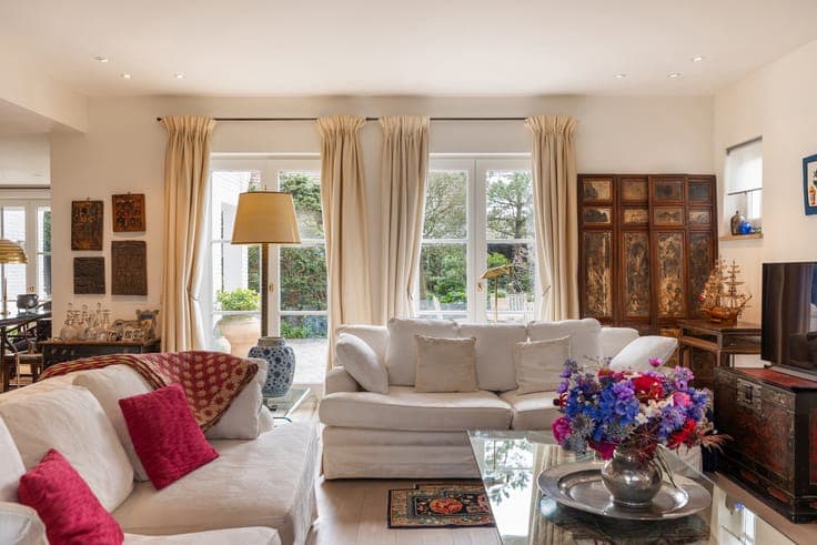 Villa for sale at Royal Zoute Golf with panoramic golf views