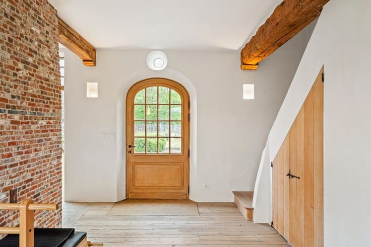 Renovated estate 'Hof ter Beeldeken' from 1607 on approxima