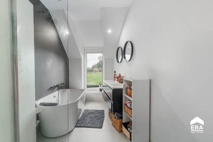 For sale: rural home in Landen