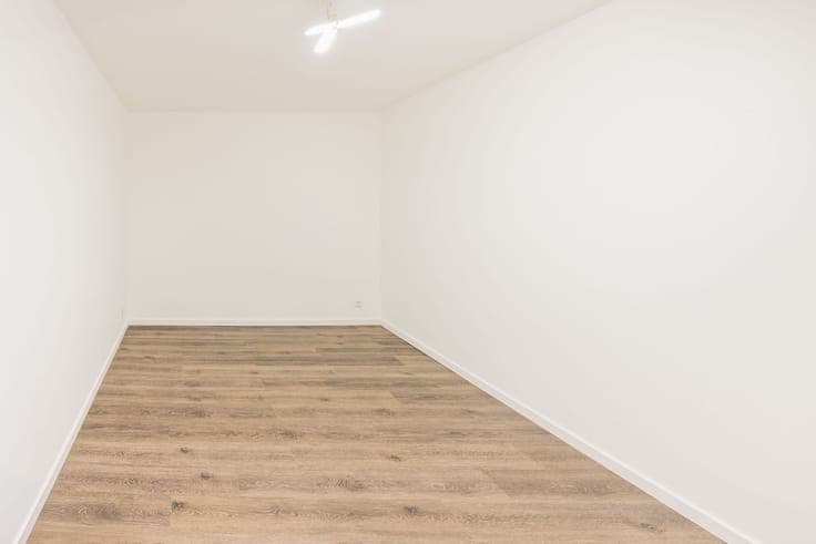 Move-in ready home with 3 bedrooms and 2 bathrooms