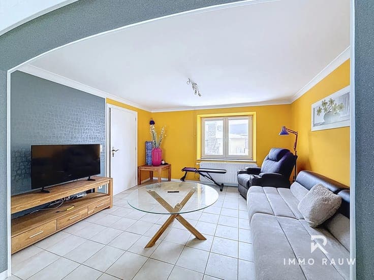 Attraktives 3-Fassadenhaus in Elsenborn mit vielseitigen Aus