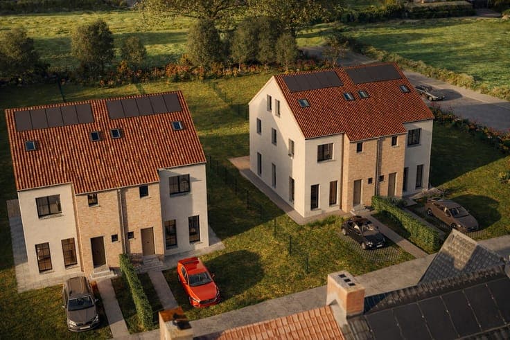 Energy-efficient new-build home with spacious garden