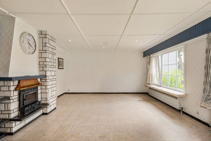 INSTAPKLARE WONING MET 3 SLAAPKAMERS + VOLLEDIG ONDERKELDERD