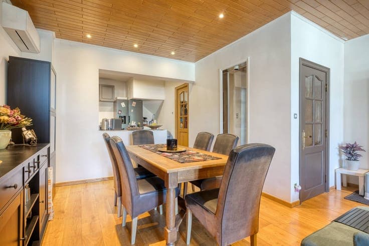 Charming house for sale in the center of Boom