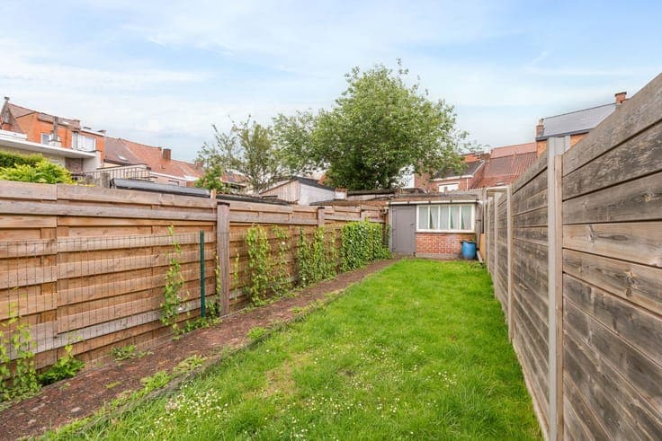 Charming home with sunny garden in a prime location in Ronse