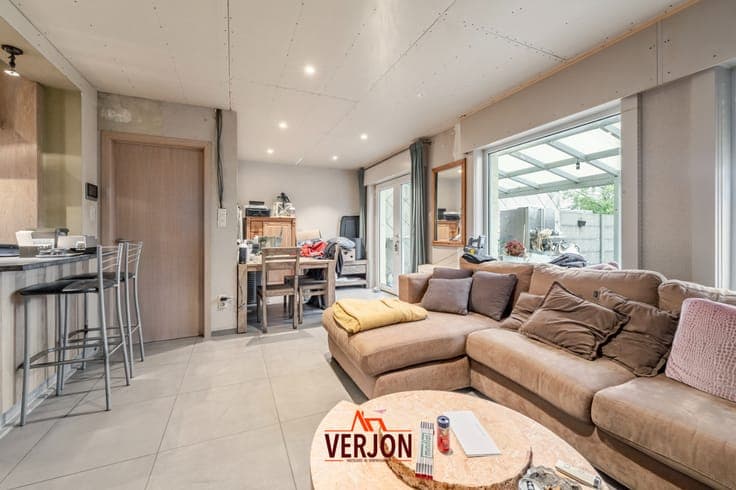Woning met 3 slaapkamers op rustige locatie
