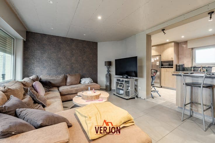 Woning met 3 slaapkamers op rustige locatie