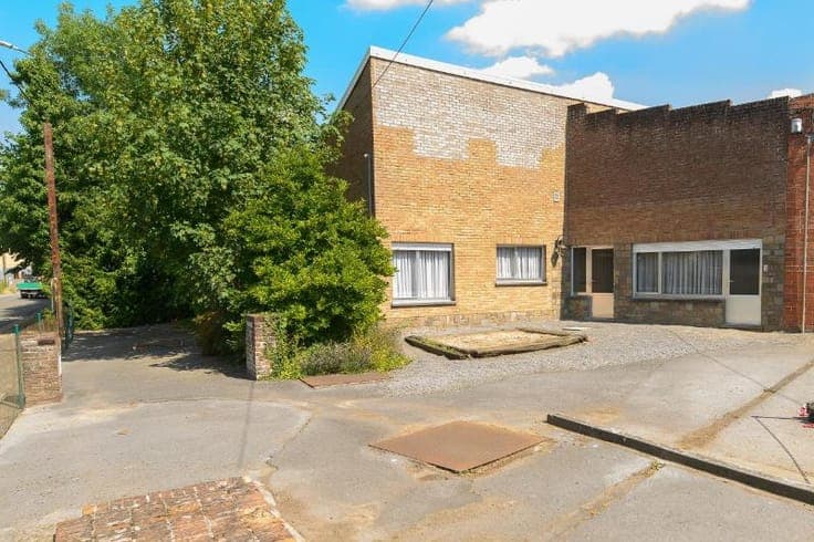 House in Estaimbourg