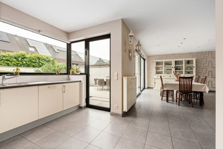 Semi-detached home with garden in Beveren